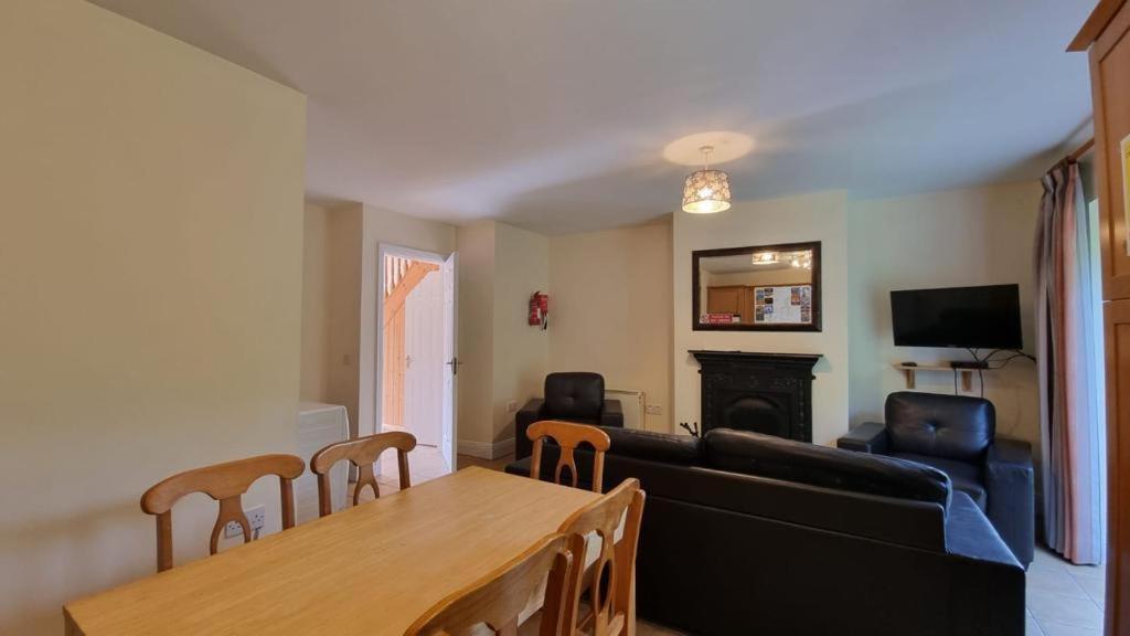 Kerry Lee Homes Tralee Buitenkant foto